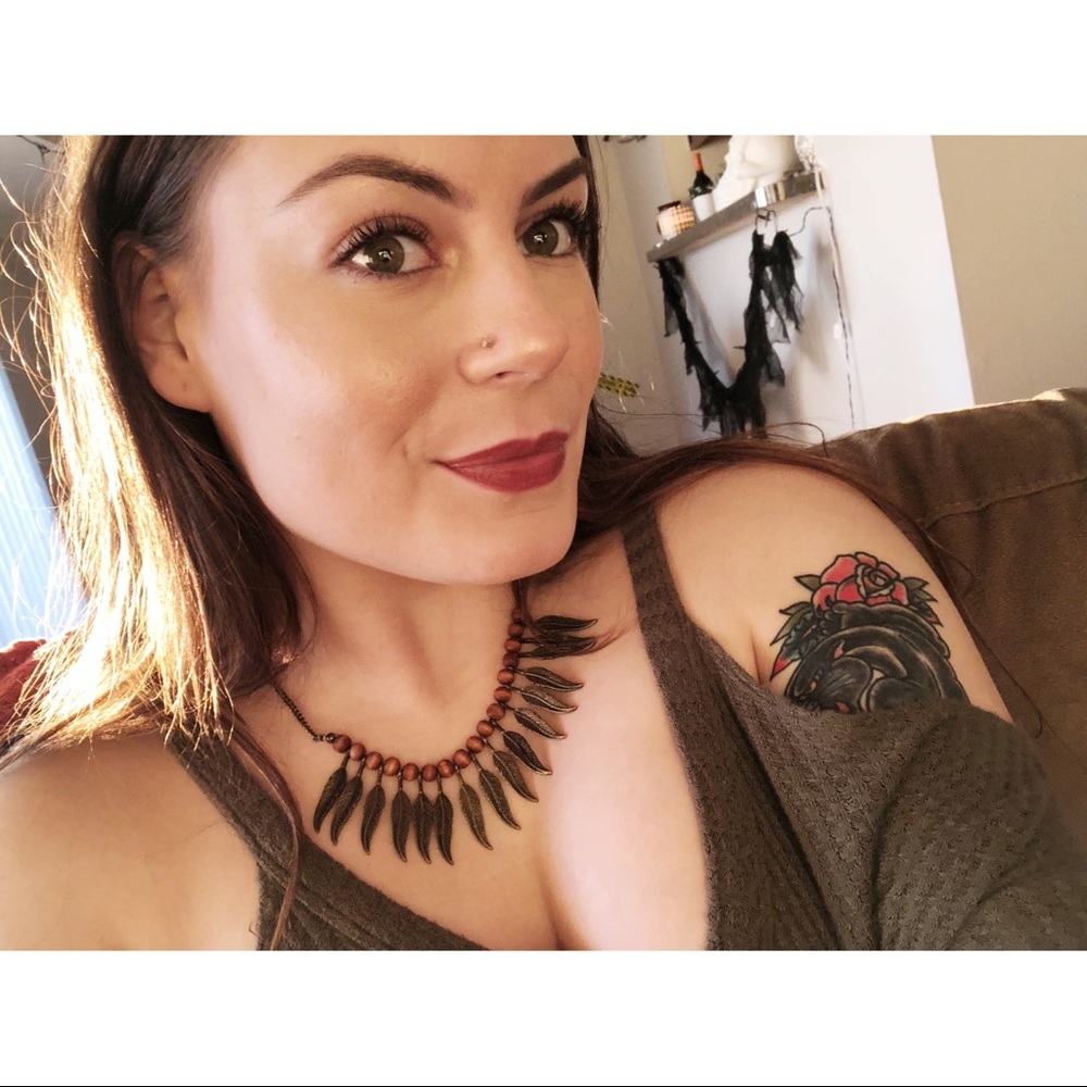 Meet your Posher, Amber